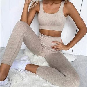 Matching Two Piece Tan/Beige Workout Outfit - Sports Bra & Leggings/Tights